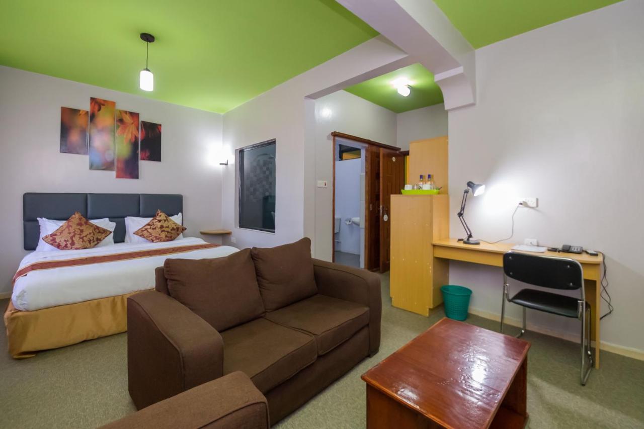 Maple Inn Hotel Nairobi Zewnętrze zdjęcie
